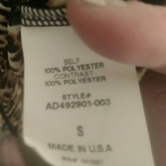 lelis Leopard print sexy sleeveless swing top. - Picture 4 of 4